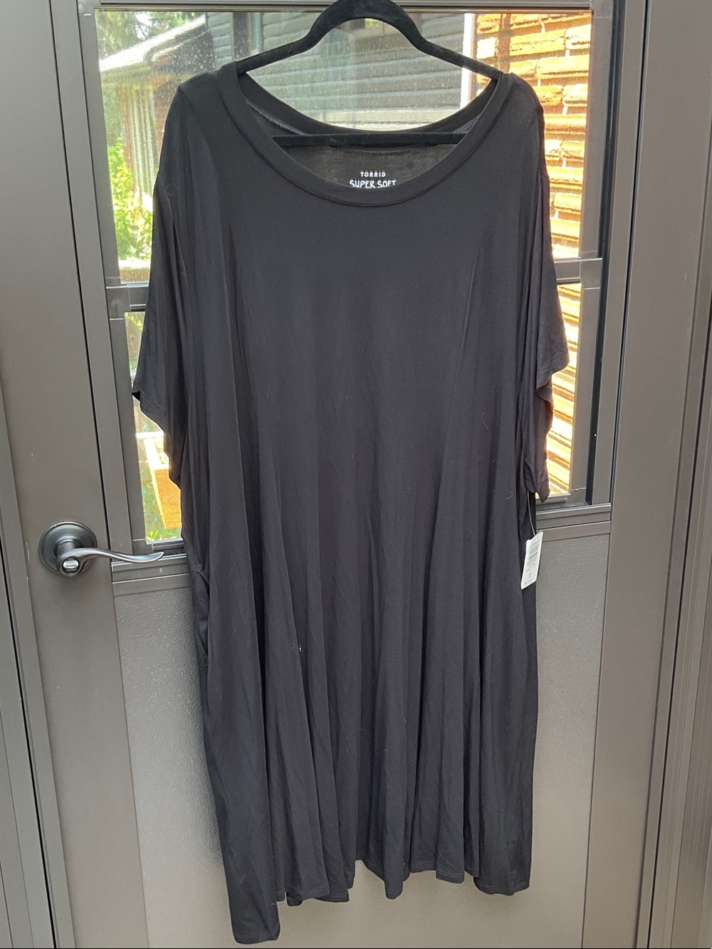 torrid Black Flowing Super Soft Tunic NWT